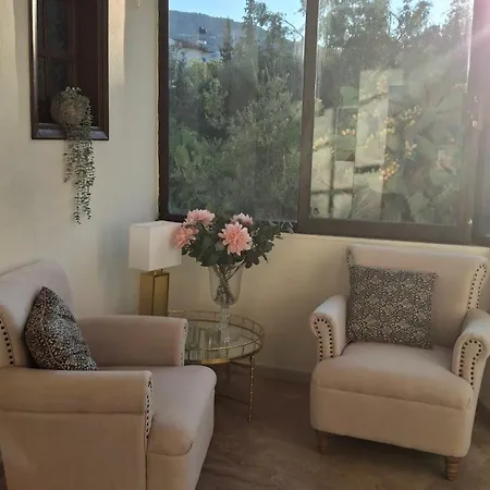 Blue Bay 아파트호텔